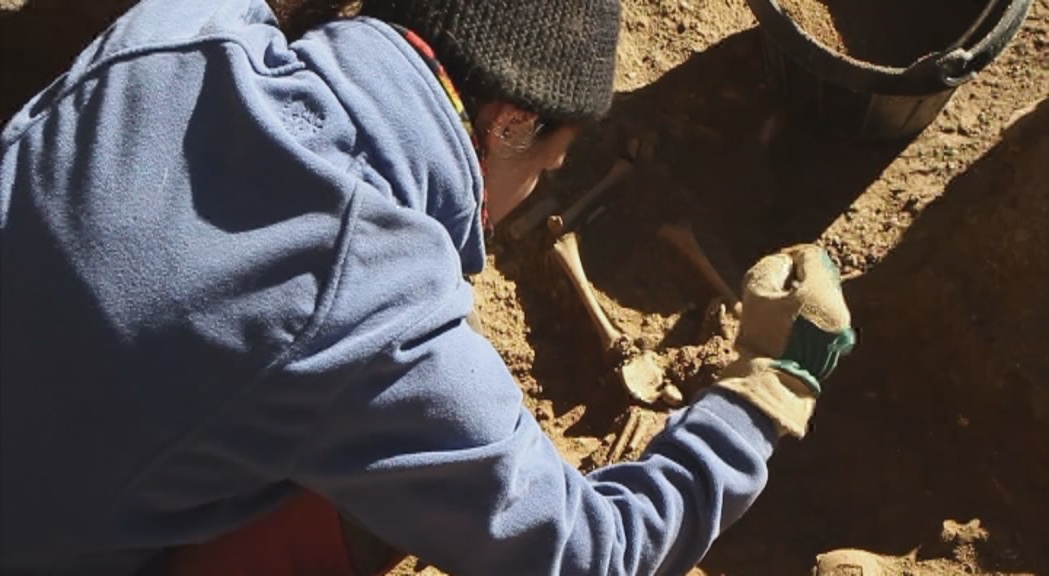 Reportatge: el minuciós treball dels arqueòlegs