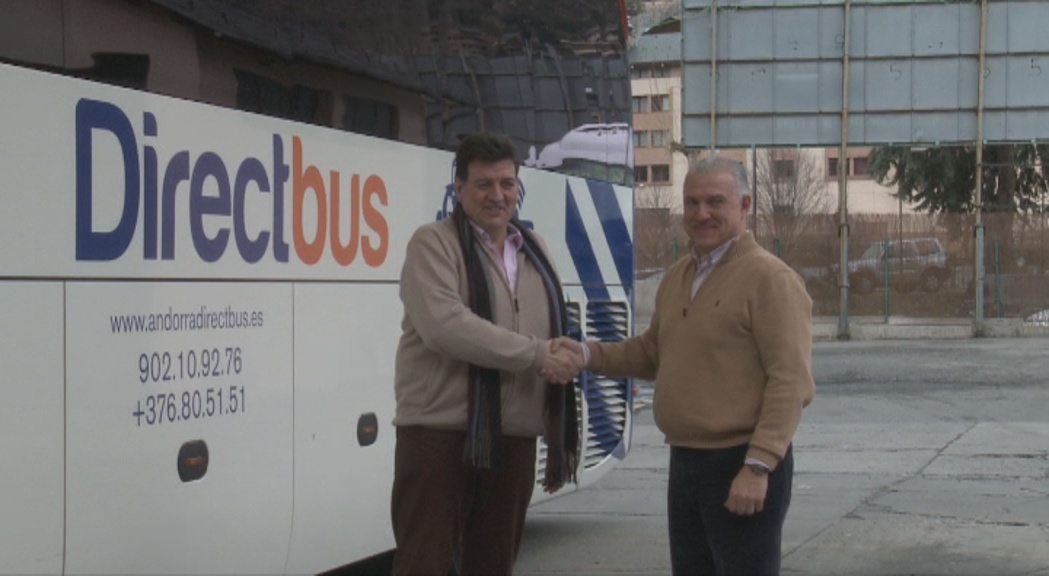 Assandca signa un acord amb Autocars Nadal per traslladar els pacients de forma gratuïta