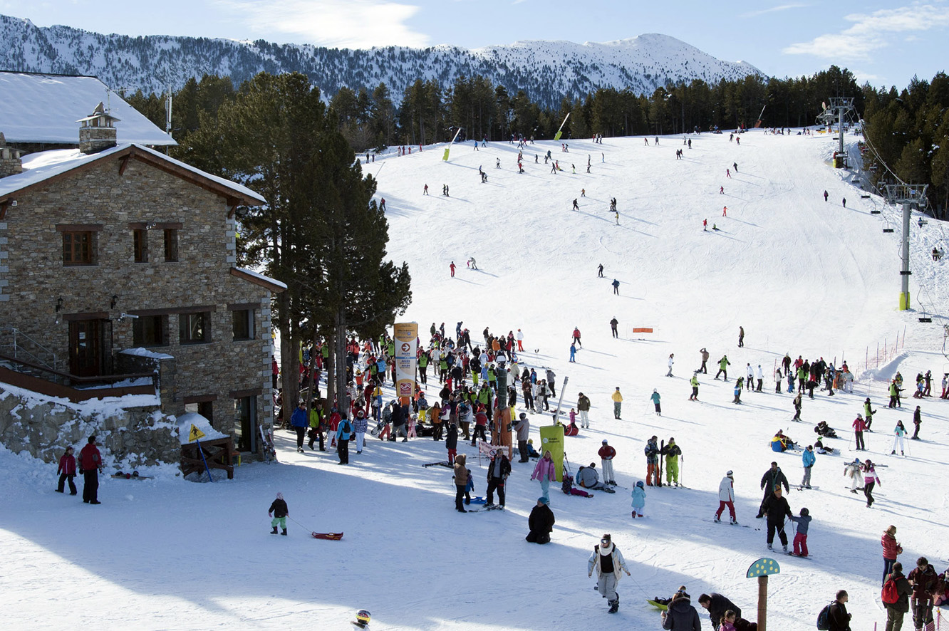 Vallnord tanca la primera setmana de l'any amb 45.000 esquiadors