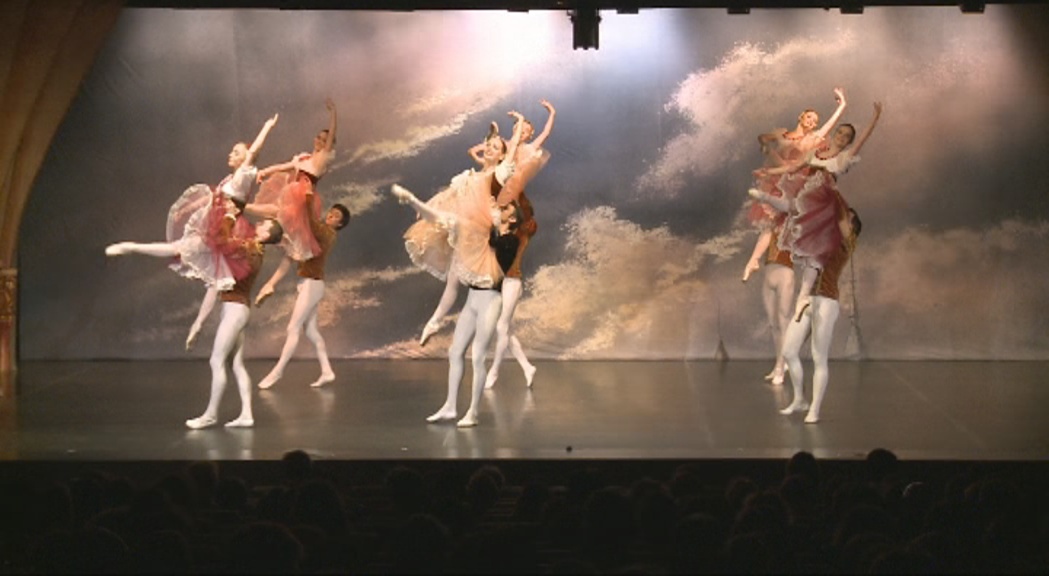 "El llac dels cignes", del Ballet de Moscou, omple de dansa un any més el Centre de Congressos