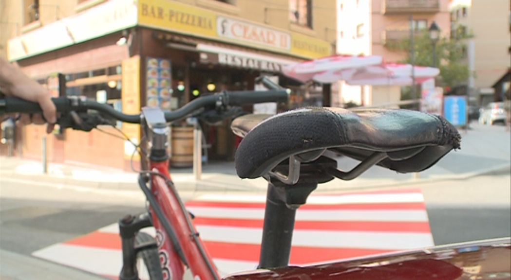 Mobilitat aposta per fomentar els carrils bici separats i delimitats per garantir la seguretat