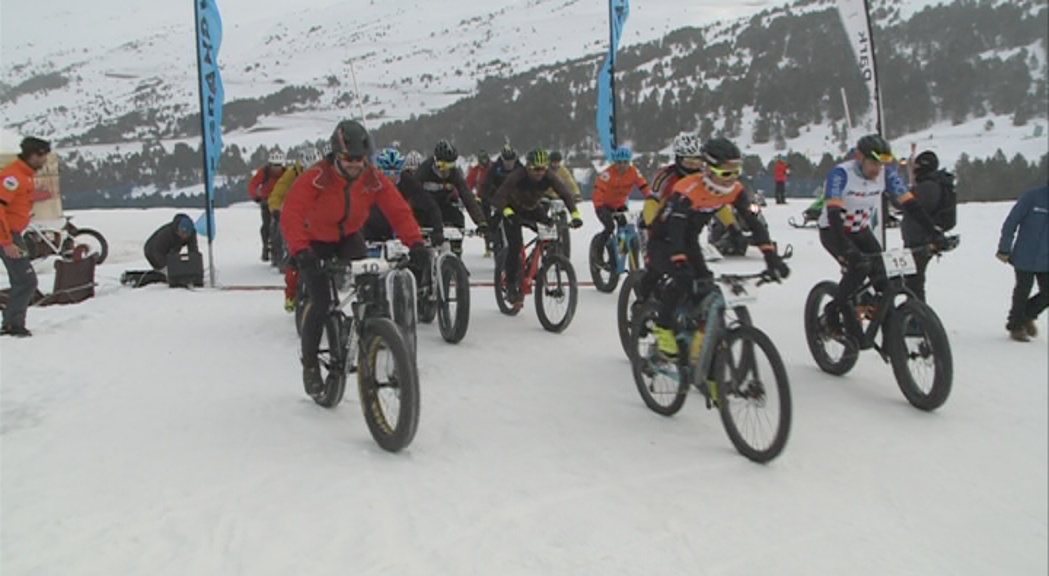Milton Ramos i Eva Tomàs s'enduen l'Snowbike de GrandValira