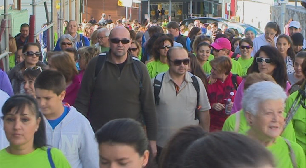 La caminada popular contra el càncer recapta prop de 1.800 euros