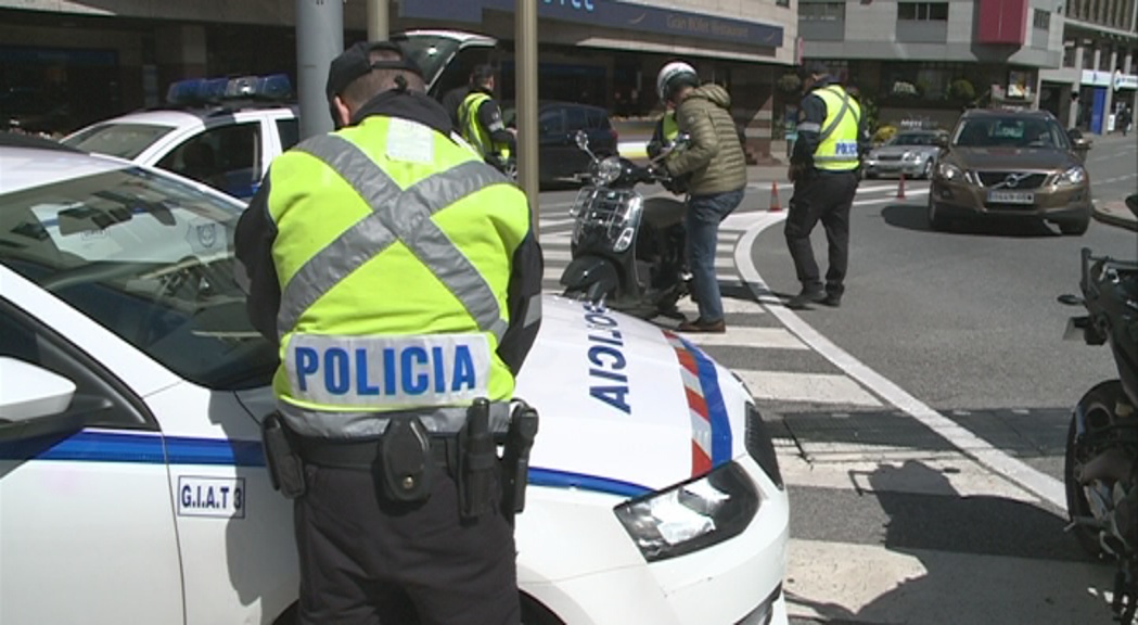 La policia iniciarà una nova campanya dirigida als motoristes el 21 d'abril