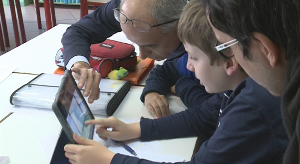 Educació destinarà 200.000 euros més a potenciar les noves tecnologies a les aules