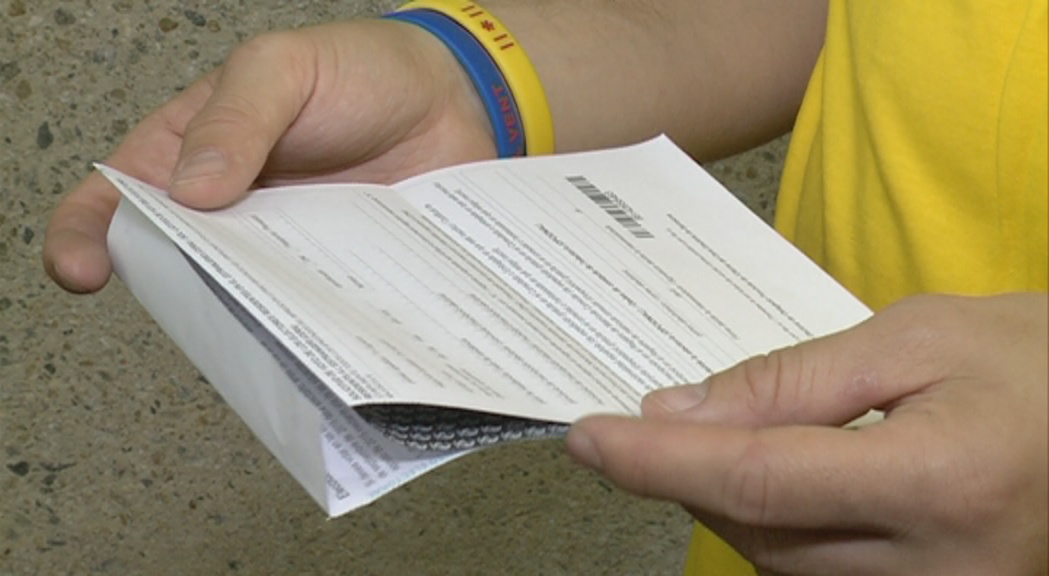 Els residents catalans comencen a rebre la documentació per votar el 27-S