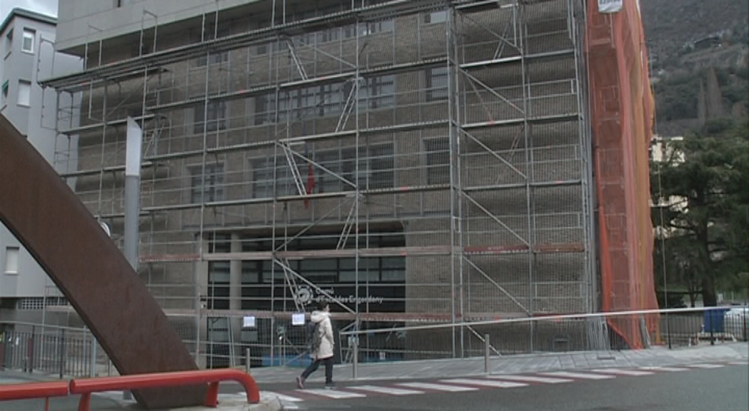 Comença la rehabilitació de la façana del comú d'Escaldes-Engordany