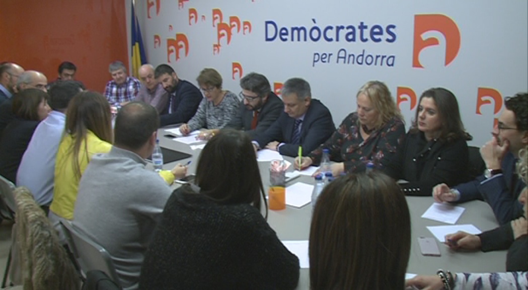 DA debatrà incloure una pujada del salari mínim als 1.200 euros en el pròxim programa electoral