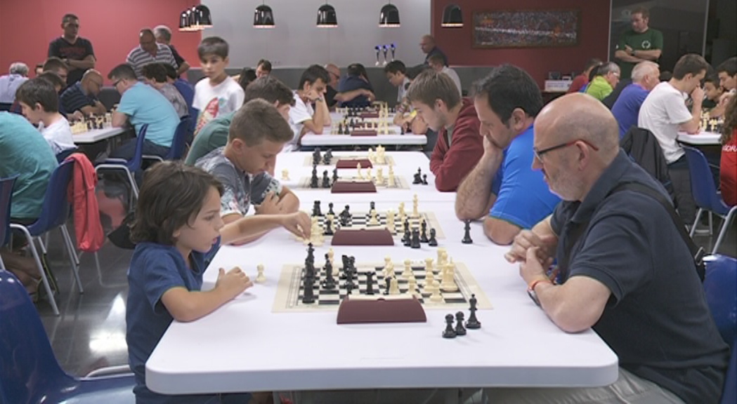 Partides llampec paral·leles a l'Open Internacional d'Escacs