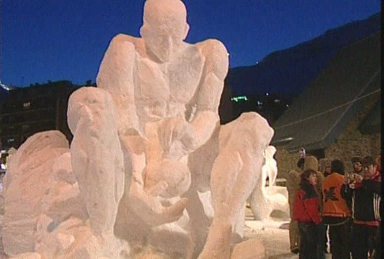 El Pas recupera el concurs d'escultures de gel