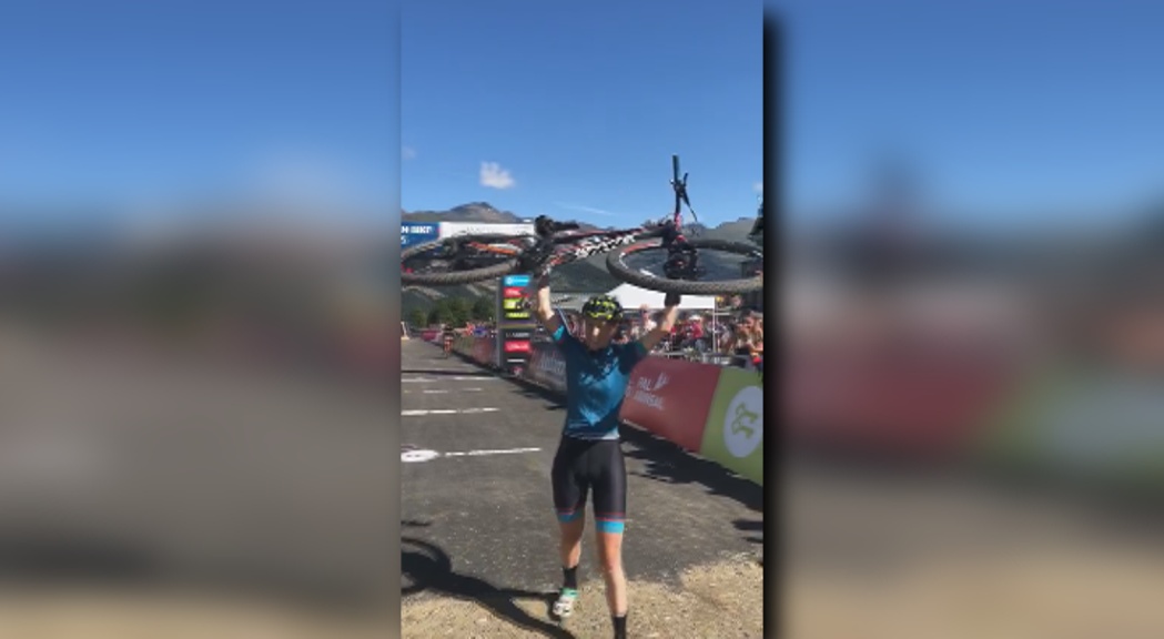 La ciclista d'Andorra Eva Garrido obté el bronze en Master 35 a la Massana