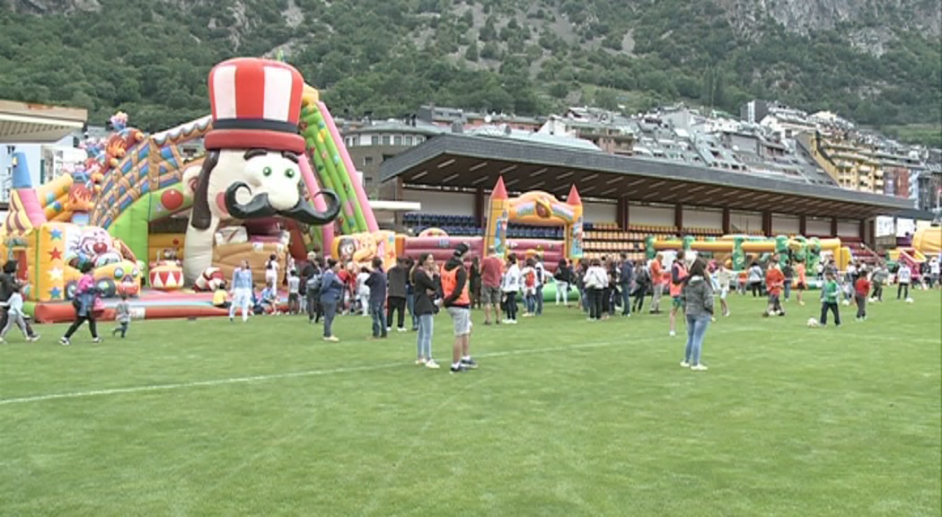 Prop d'un miler d'infants participen en la 30a festa de les escoles esportives