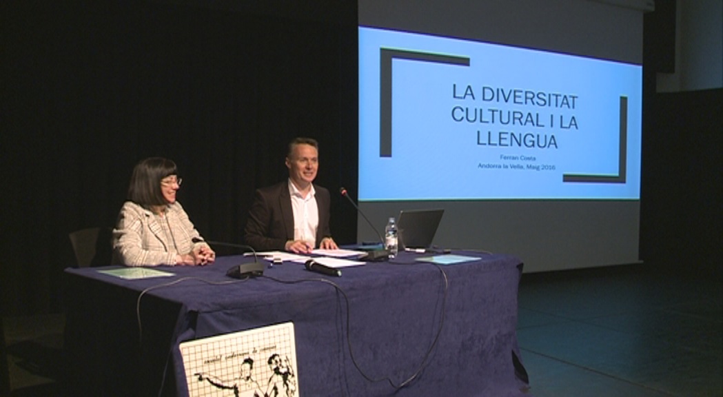 Ferran Costa reflexiona sobre el paper de les llengües en la diversitat cultural