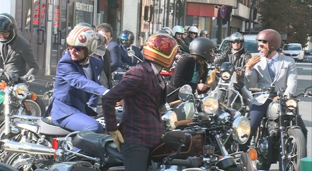 40 motos clàssiques recorren Andorra contra el càncer de pròstata i les malalties mentals en homes