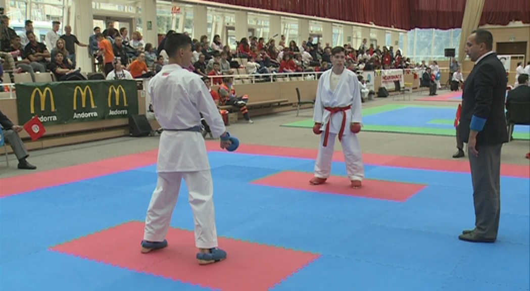 600 competidors es donen cita al 17è Open Internacional de karate