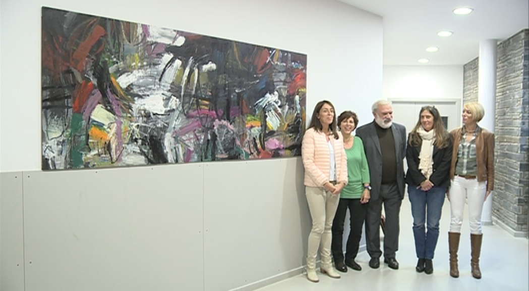 El comú d'Ordino dóna una de les obres de l'Art Camp a l'escola Germans Riba