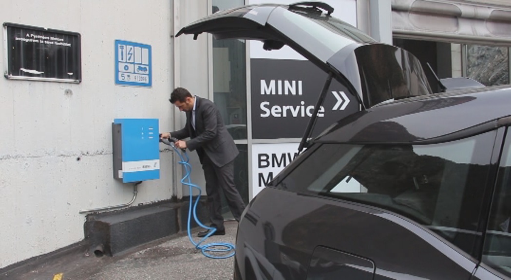 El nou pla Engega destinarà un milió d'euros per impulsar els vehicles elèctrics i híbrids endollables