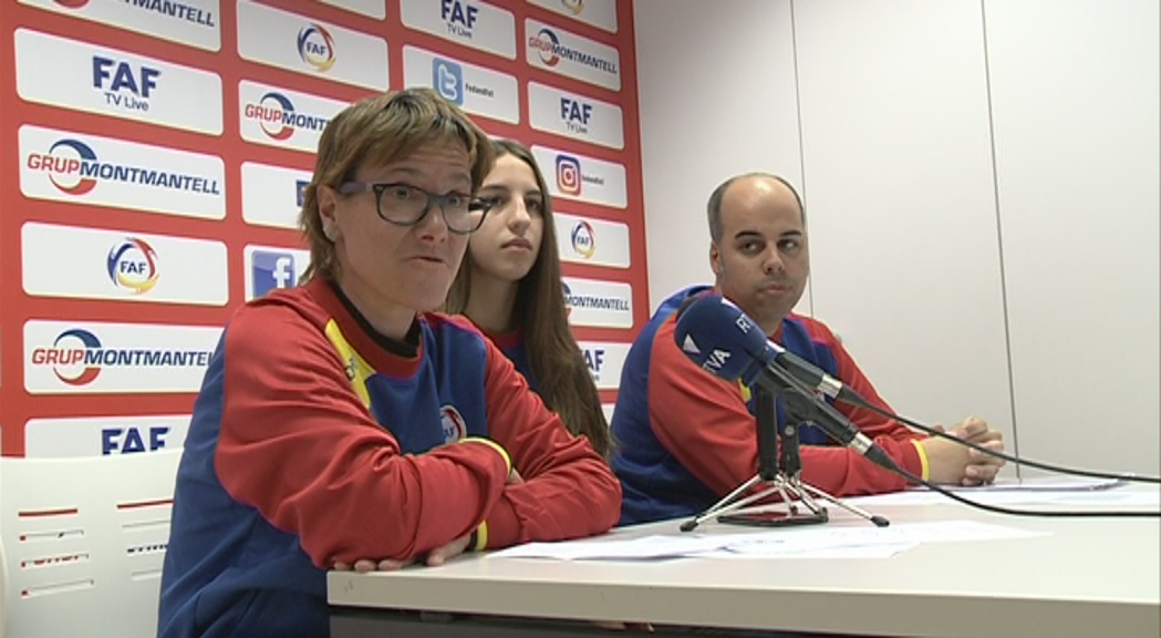 Ambició i il·lusió de la selecció sub-16 femenina de futbol per l'estrena oficial a Malta