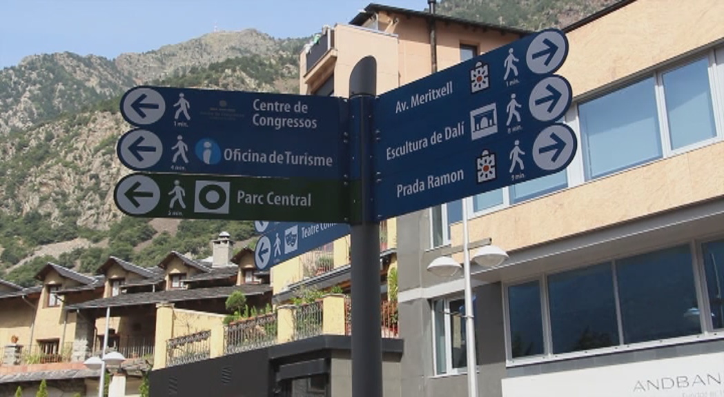 Està Andorra ben senyalitzada per als turistes?