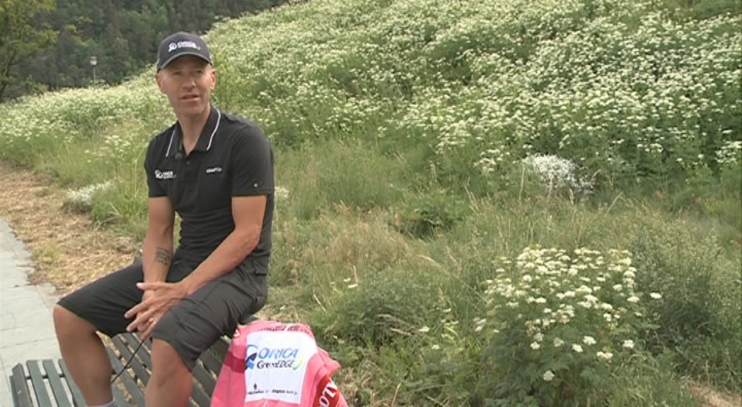 El resident i ciclista canadenc Svein Tuft es prepara pel Tour