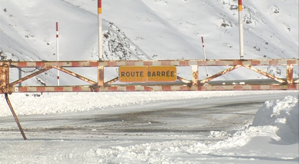 Els transportistes busquen acords amb França per minimitzar els efectes dels tancaments