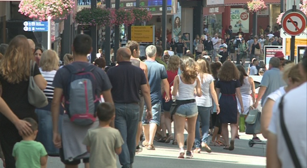 Més d'un milió de visitants a l'agost confirmen la recuperació turística