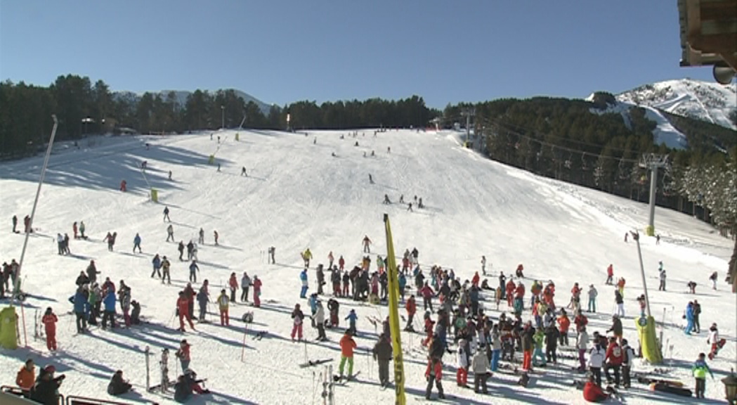10.000 persones esquiaran a meitat de preu a Vallnord - Pal Arinsal gràcies al Black Friday