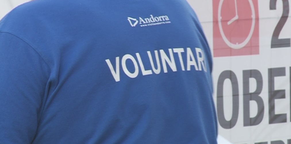 Més joves disposats a fer de voluntaris