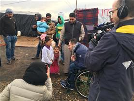La tasca d'Unicef Andorra i Albert Llovera a camps de refugiats sirians a Jordània en un documental d'RTVA