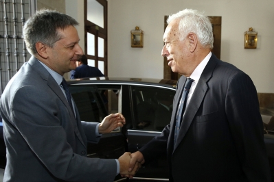 Saboya i Margallo aborden el procediment de l’acollida de refugiats sirians