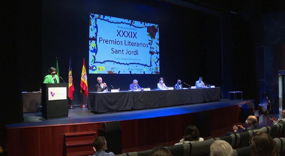 El col·legi María Moliner ha lliurat els premis literaris Sant Jo