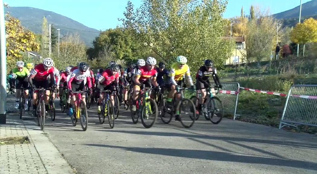 La 3a edició del Gran Premi de Ciclocròs de la Seu d'Urgell aplega 250 ciclistes