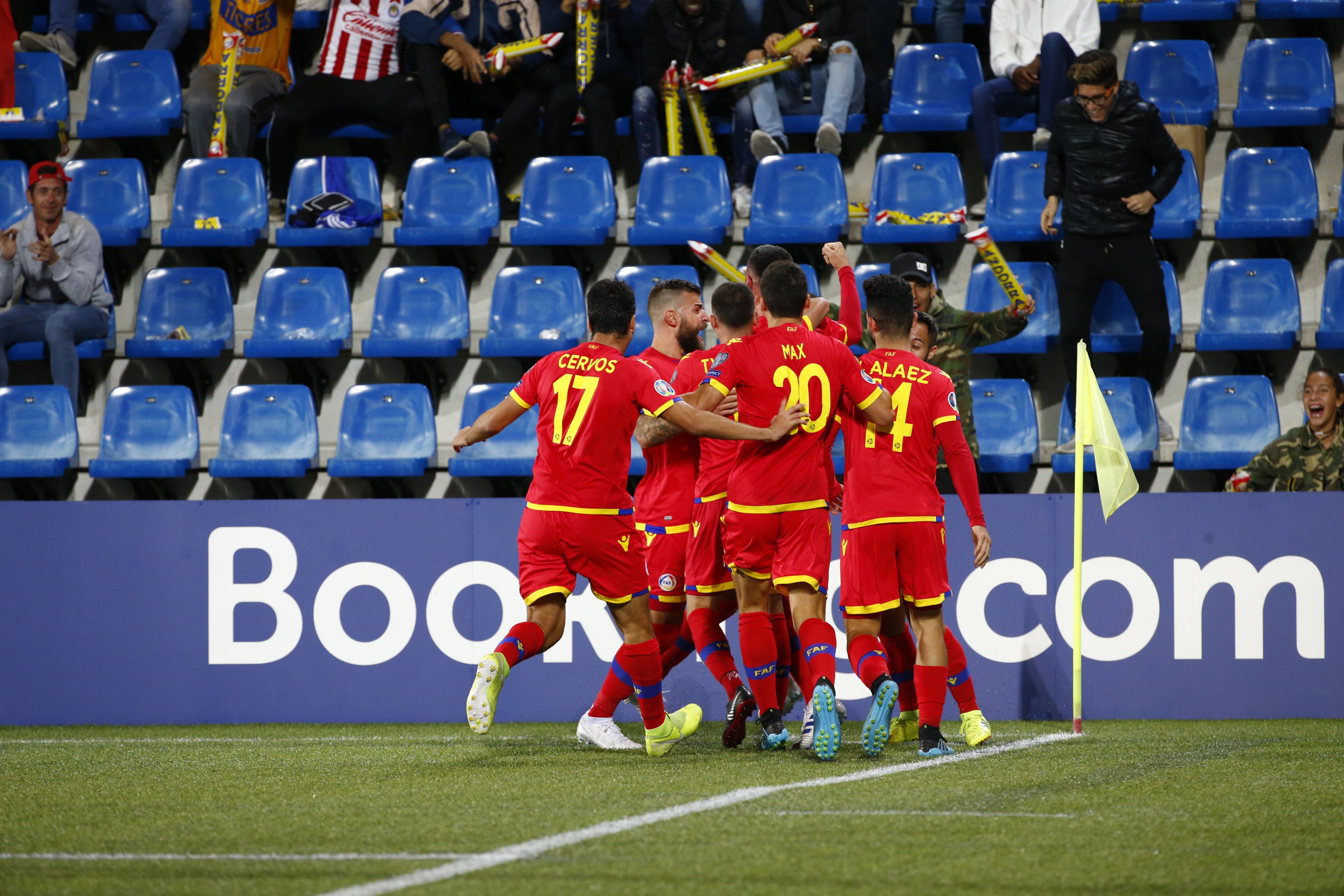 Andorra celebra la primera victòria contra Moldàvia (1-0) i abandona el fanalet vermell