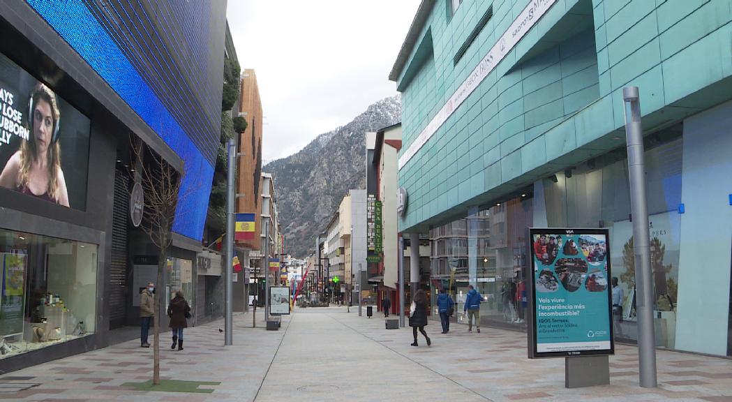 A Andorra aquest dilluns l'estampa ha sigut de carrers buits i co