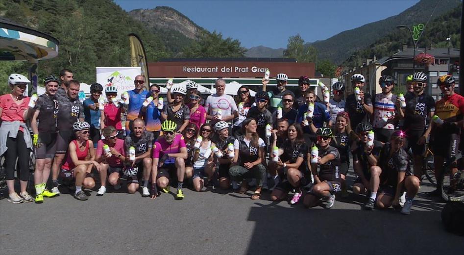 En l'acte de la sortida ciclista, el Club Andona ha volgut ap