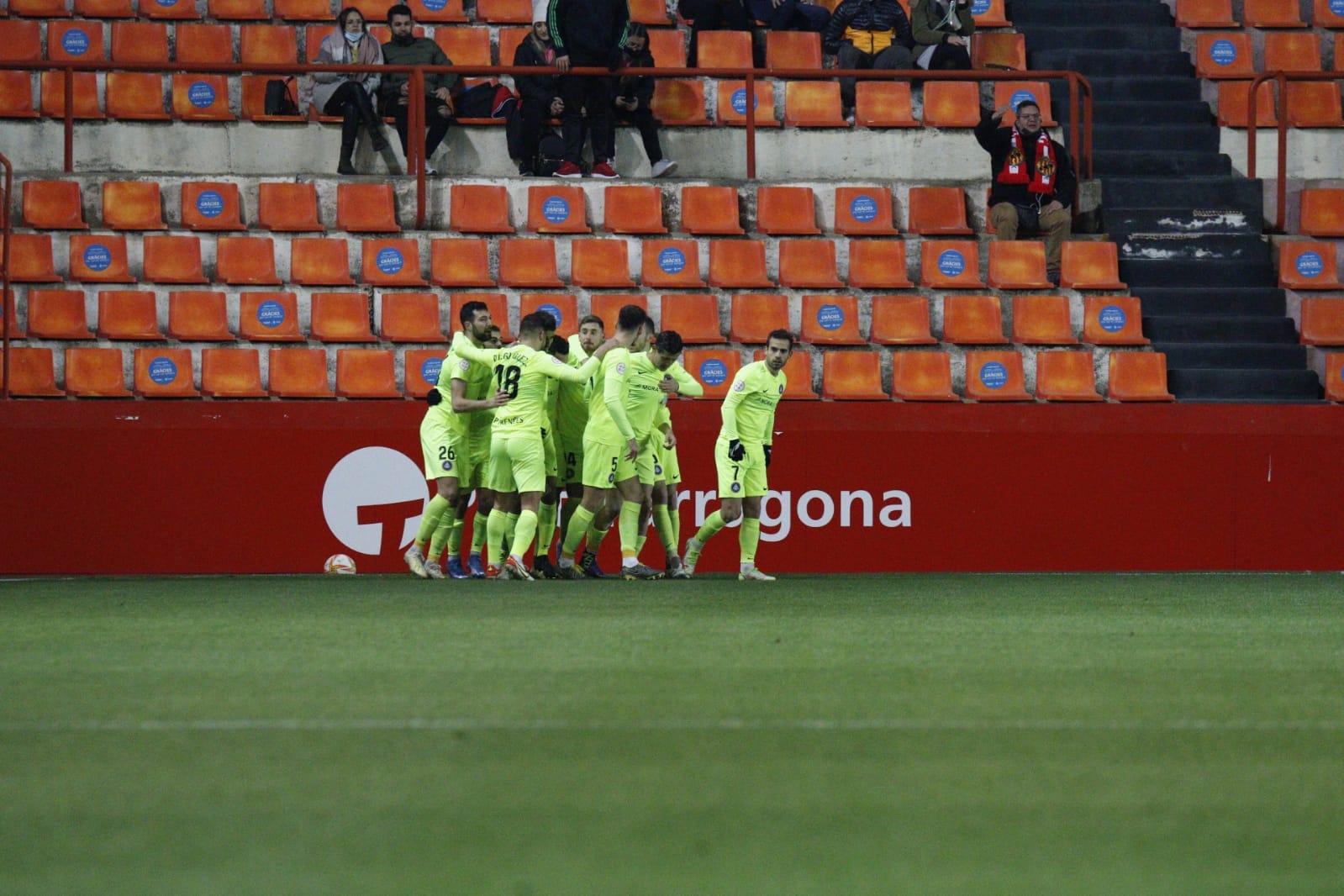 Cop d'autoritat del Futbol Club Andorra al camp del Nàstic (0-3)
