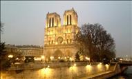 Crema la catedral de Notre-Dame de París