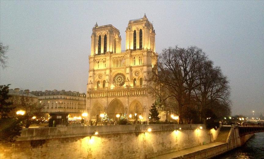La catedral de Notre-Dame de París ha cremat aquest dillun