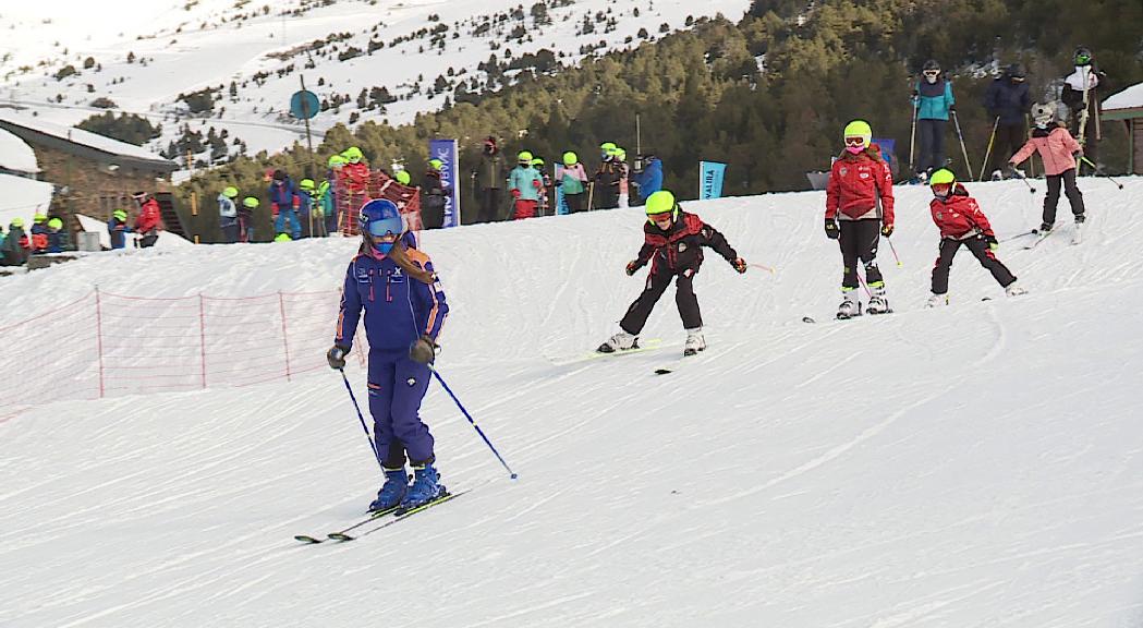 L'esquí escolar arrenca amb més de 4.000 alumnes