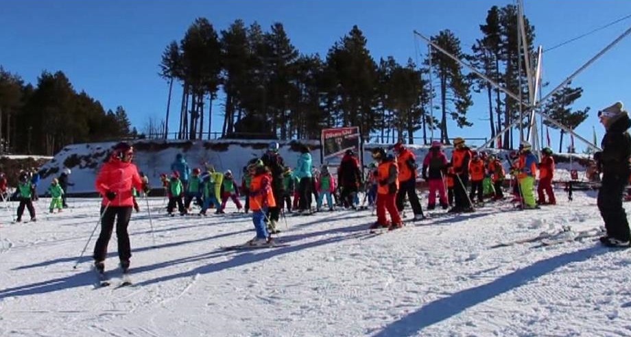 Esquí escolar assegurat a primera ensenyança