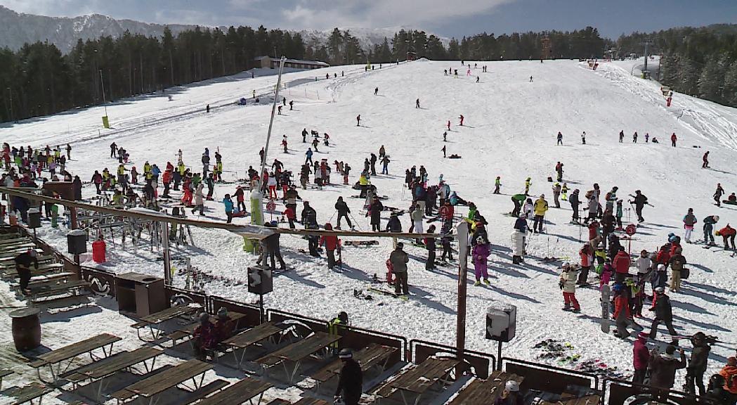 Les estacions d'esquí obriran progressivament en funció de la situació sanitària d'Andorra, Espanya i França