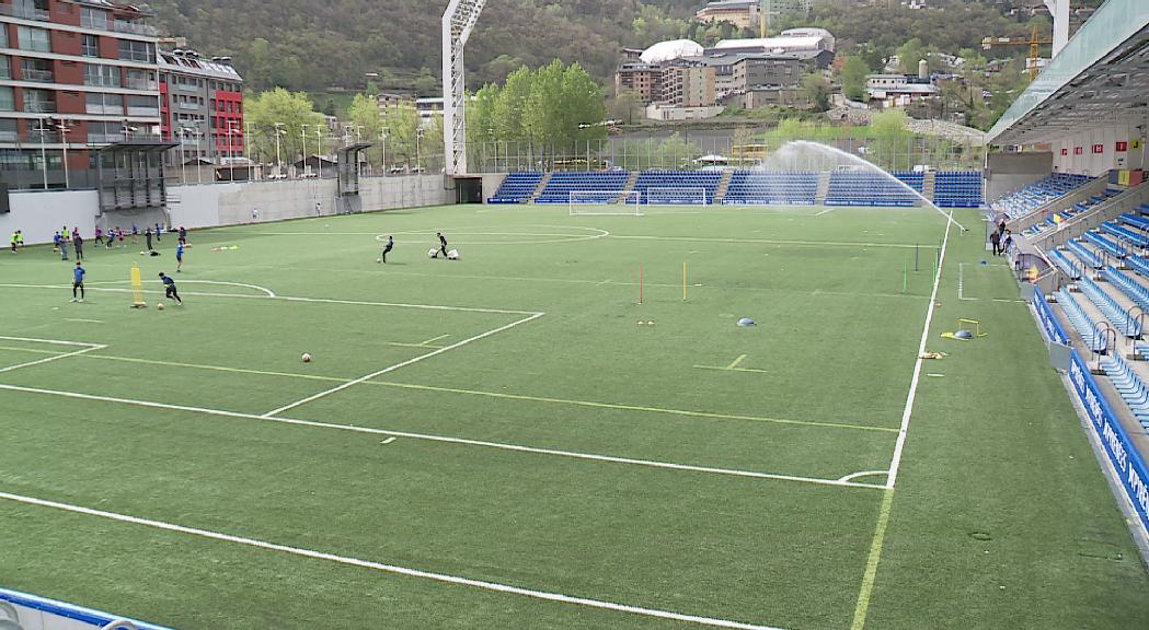 El FC Andorra confia a seguir a l'Estadi Nacional la temporada vinent