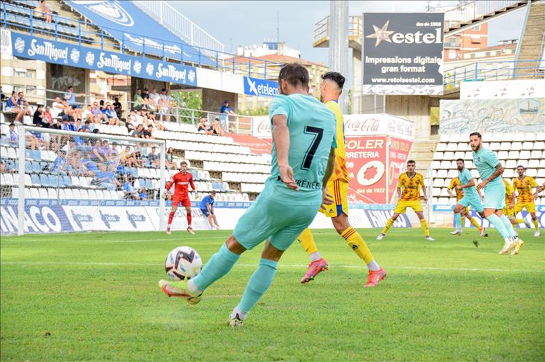 Derrota del Futbol Club Andorra contra el Lleida Esportiu, per 1&