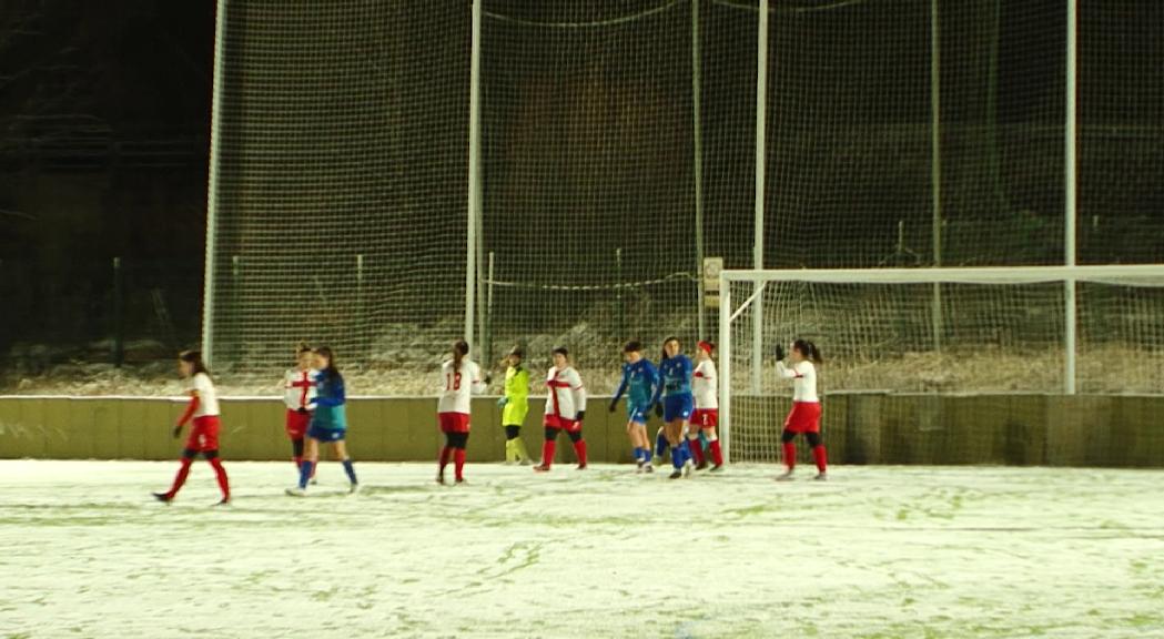 El Fundació Unió Esportiva Vic trenca la bona ratxa de l'ENFAF a Alàs (0-2)