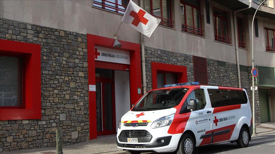 La Creu Roja Andorrana ha rebut un donatiu de Gala Perfumeries de