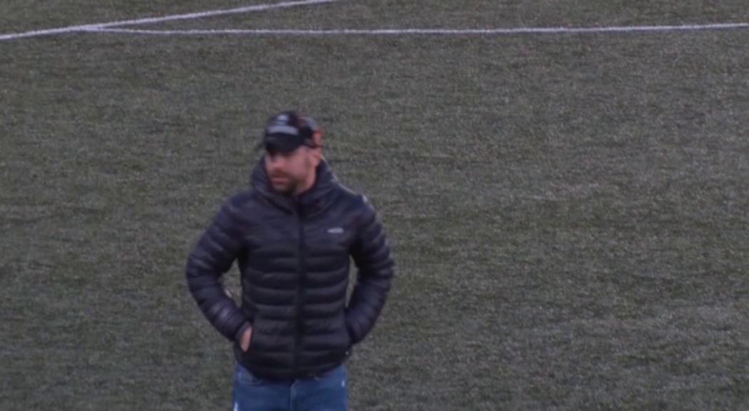Gerard Piqué assisteix a la remuntada de l'Andorra davant el Tàrrega, per 2 a 4.