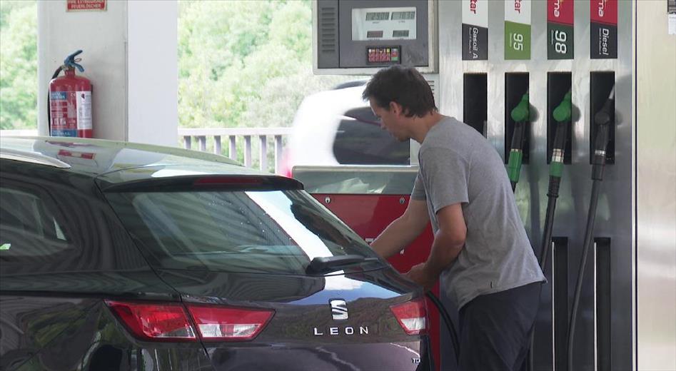 La baixada de preus dels carburants a França ha provocat que hagi