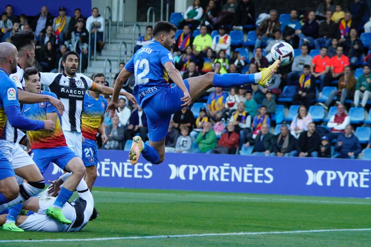 L'Andorra derrota el Llevant (3-1) i continua el seu idil·li amb l'Estadi Nacional 