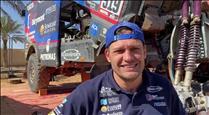 Petrucci fa història en motos al Dakar i Llovera lluita contra el rellotge per continuar en cursa