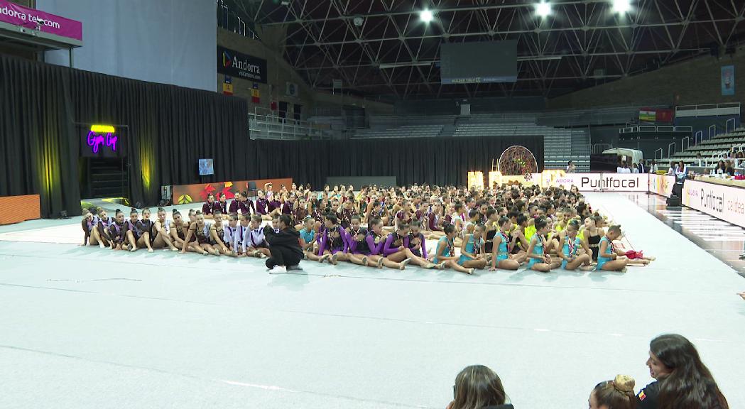 Mig miler de gimnastes participen en l'Andorra Gym Cup